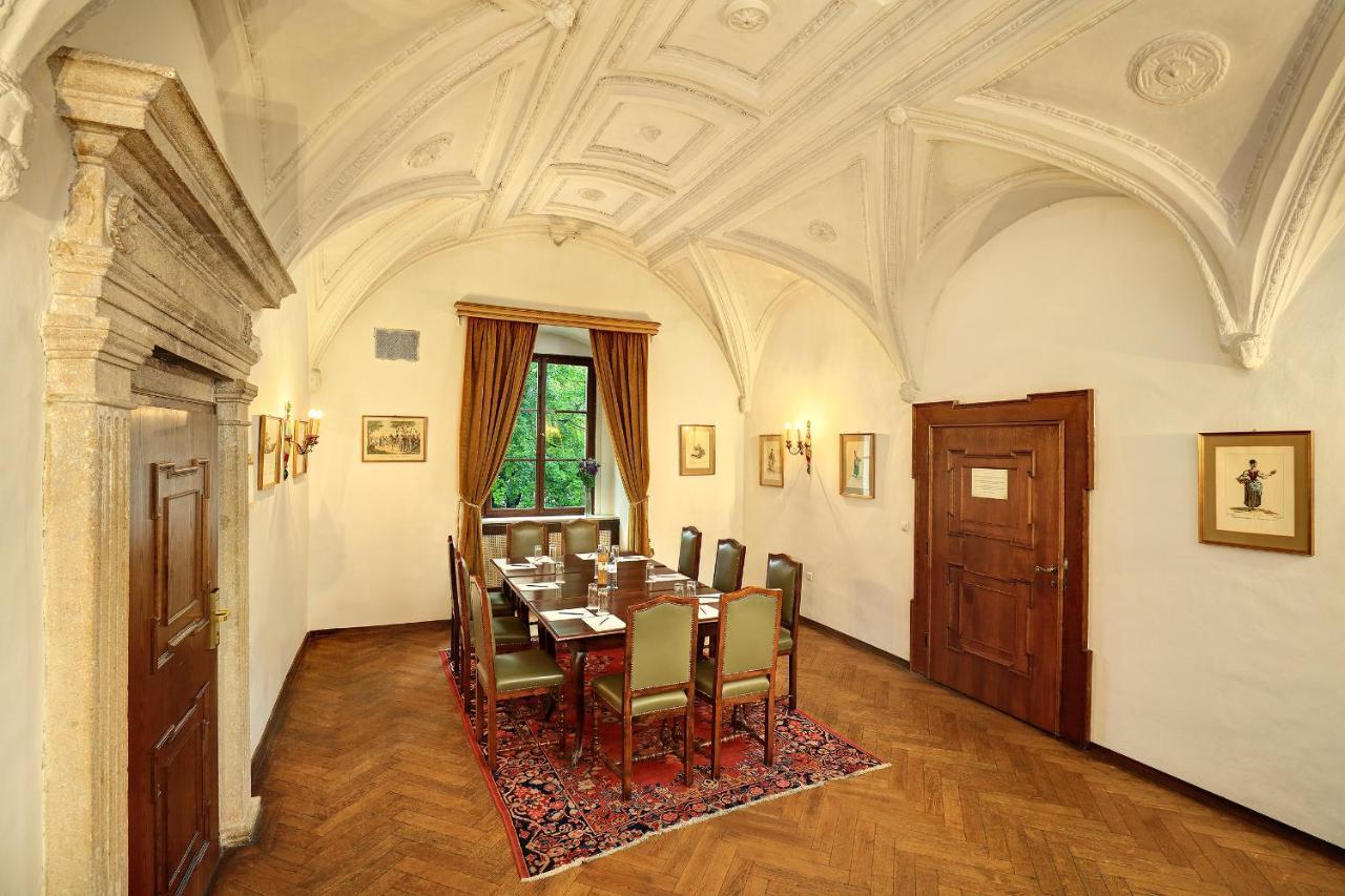Schloss Weikersdorf Residenz and Spa Баден Экстерьер фото